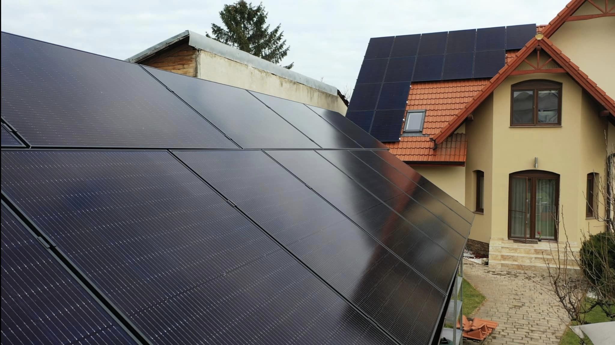 Sistem 20 kW trifazic hibrid