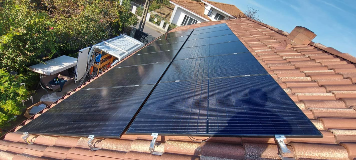 Sistem 6 kW monofazic hibrid